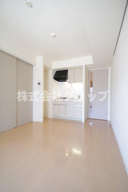 ポルトパルティーレ横浜の居間・リビング