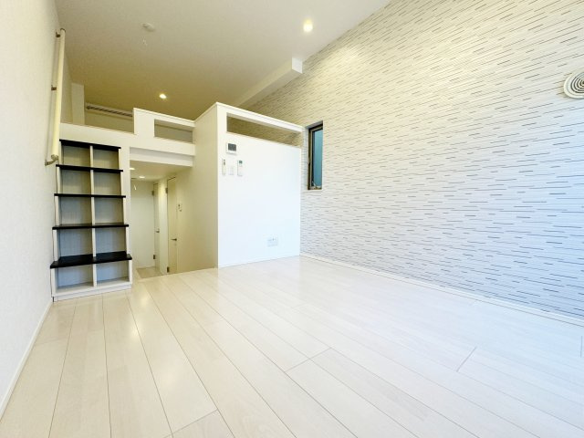 グランメゾン桜の居間・リビング