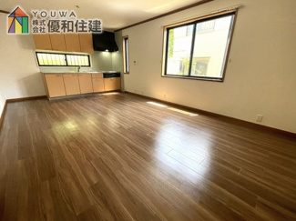 【居間・リビング】 | 中古戸建　神戸市垂水区舞子坂４丁目