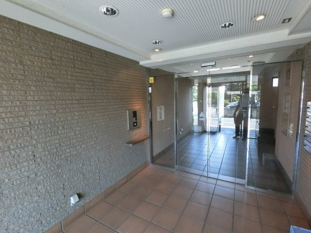 【エントランス】
