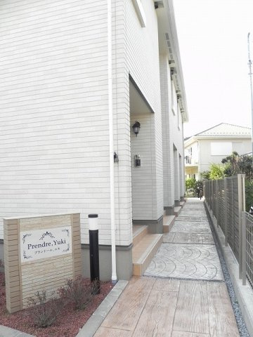 プランドール，ユキのエントランス