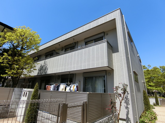 メイプルコートの外観|★旭化成ヘーベルメゾンペット共生（犬のみ飼育可）　★閑静な住宅地★