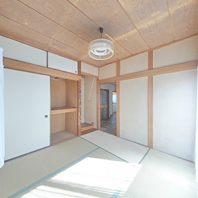 揖斐郡池田町八幡の一戸建ての内装