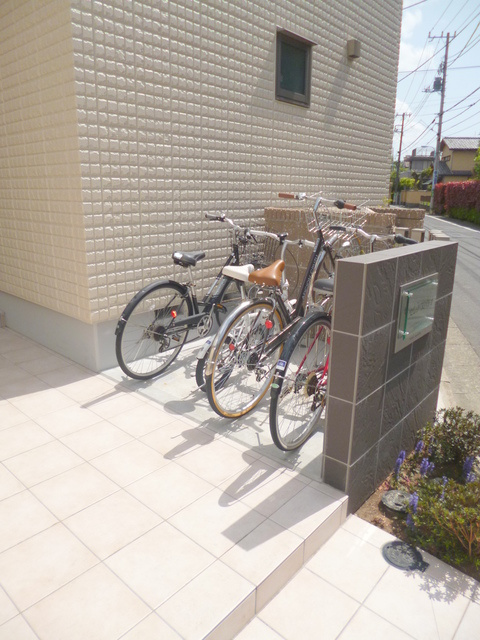 セレノ・スパチオのその他共用部分|敷地内自転車置場