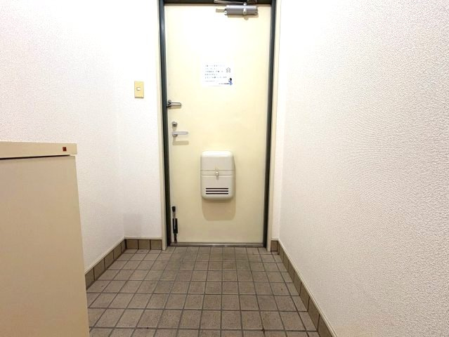 アプティ3番館の玄関
