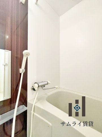 グリーンレイク中小田井の浴室