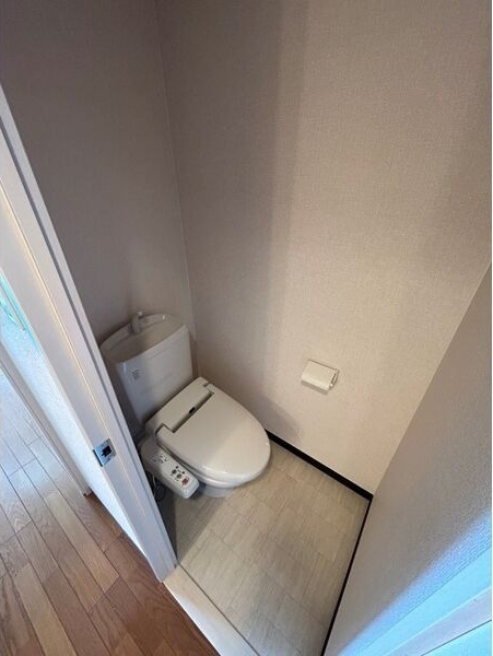 クリサスレジデンス枇杷島のトイレ