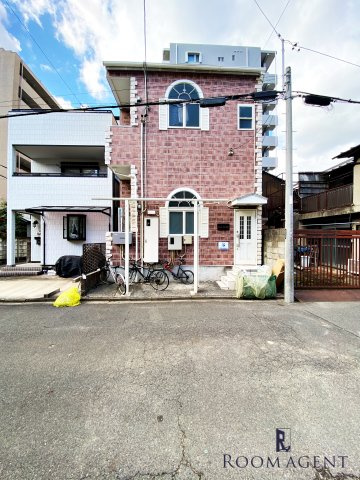 クレアルージュのエントランス