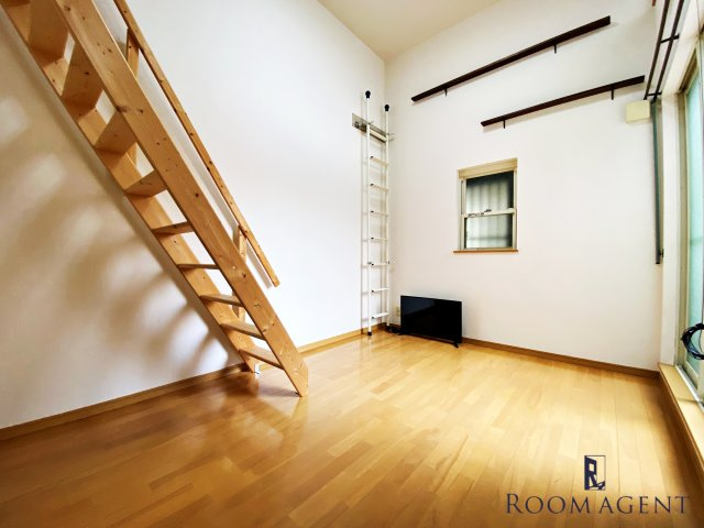 クレアルージュの居間・リビング