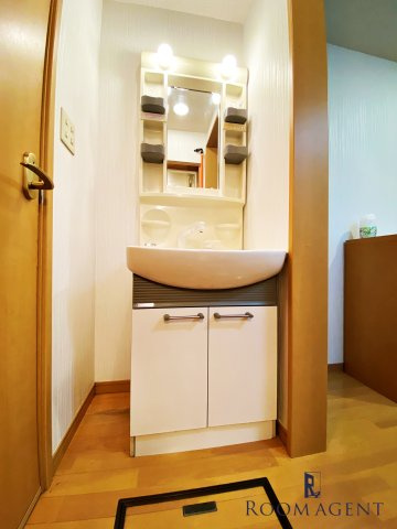 クレアルージュの洗面所