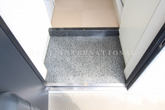 シャトレー舞浜の玄関|現況優先です