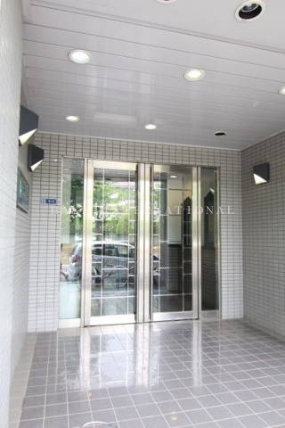 シャトレー舞浜のエントランス|現況優先です