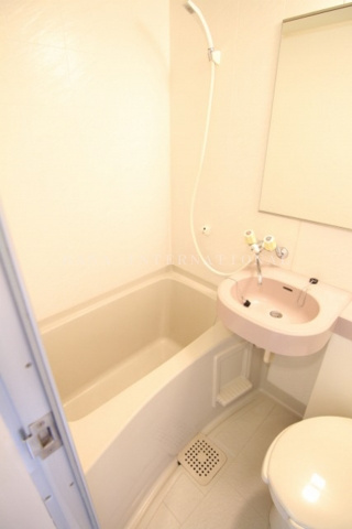 シャトレー舞浜の浴室|現況優先です