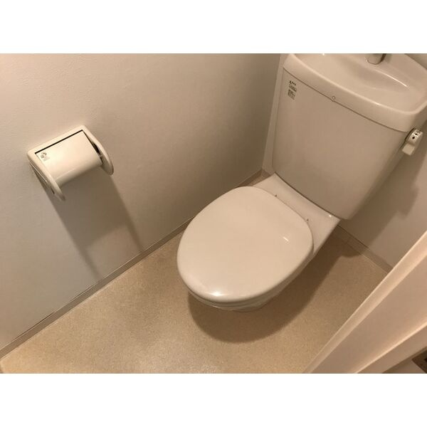 クレフラスト大同A棟のトイレ