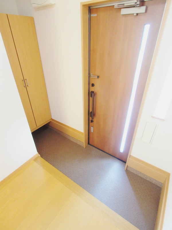川内土井貸家Ⅱの玄関