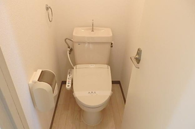 【トイレ】 | ラ・フォーレ松ノ下 | シャワー付トイレ