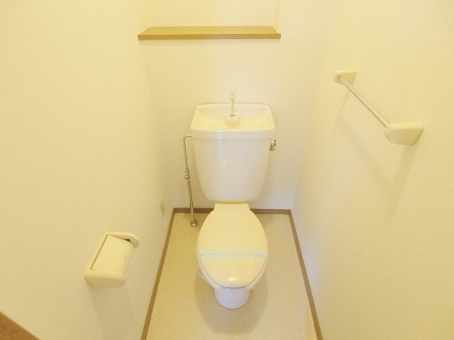 エスポワールメーゾンのトイレ