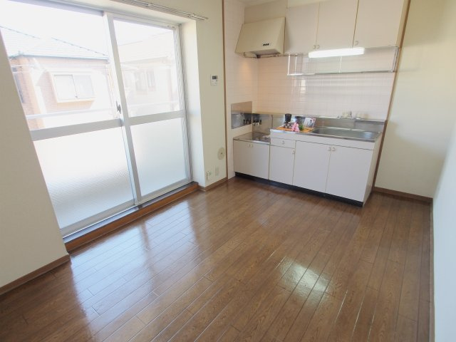 エスポワールメーゾンの居間・リビング