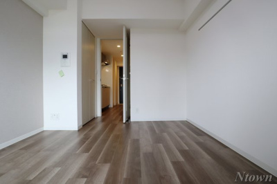 【内装】 | メイクスデザイン名駅南 | 明るい色調の室内です