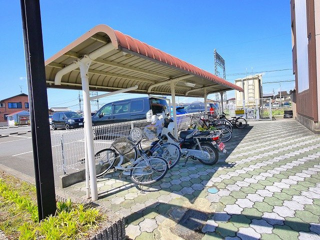 アルカディア（西之宮）のその他共用部分|自転車置き場です