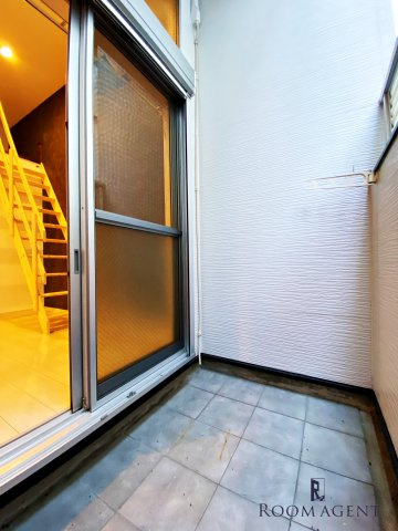 シェリール本陣のバルコニー