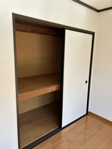 ジーエル牛久　B棟の収納|押入れ収納