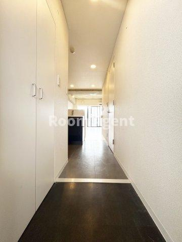 スクエア名駅南の玄関