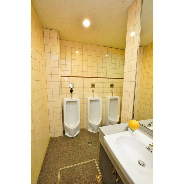 新岐阜ビルのトイレ|男性用トイレ