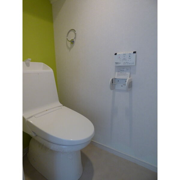 クローバーのトイレ