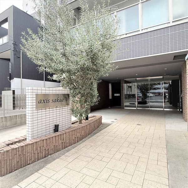 axis sakae Ⅴのエントランス