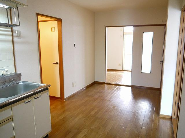 シリウスＡの居間・リビング|ゆったり過ごせる居間です