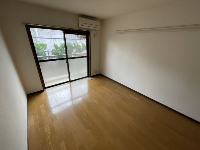ソフィアマンションの洋室