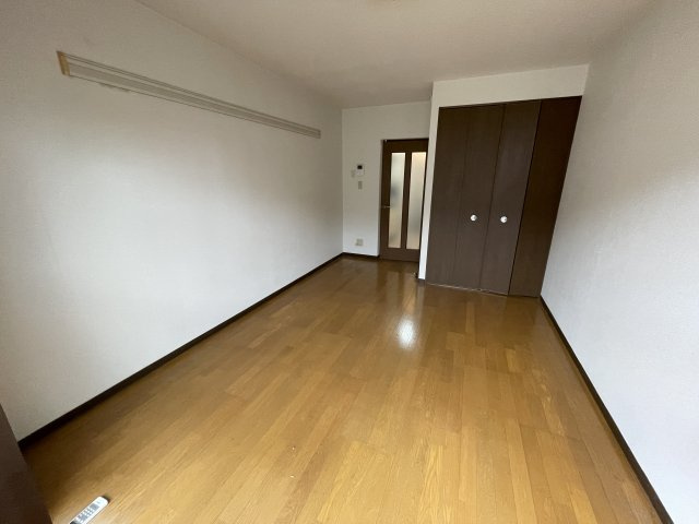 ソフィアマンションの洋室