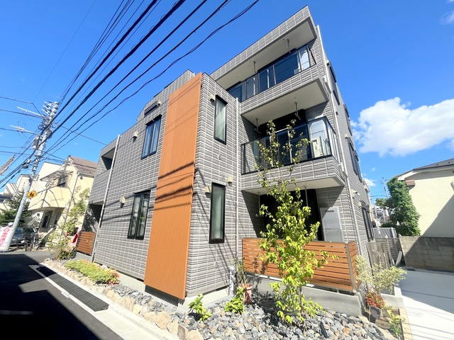 ＧＲＡＣＥ　ＨＩＬＬ