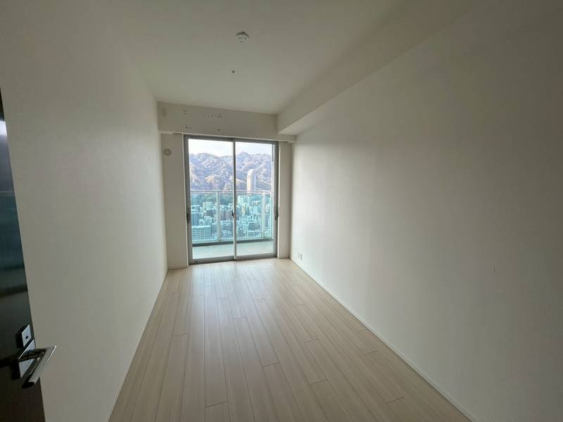 シティタワー神戸三宮の洋室