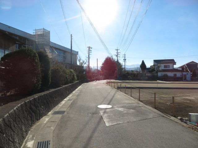 東邦ピュアコート中込　1号地|04/25 14:35