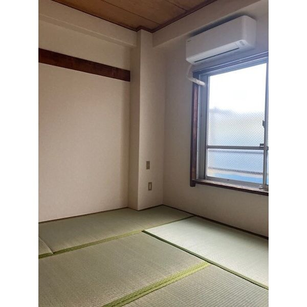 京第一マンションの和室