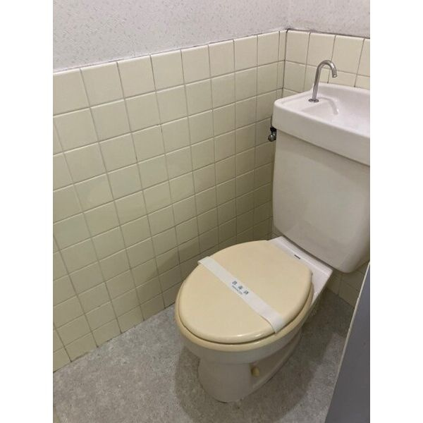 京第一マンションのトイレ