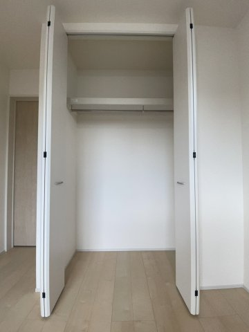 月々７万円台～　新築戸建　川越市かすみ野 第6の収納|2Fホール収納