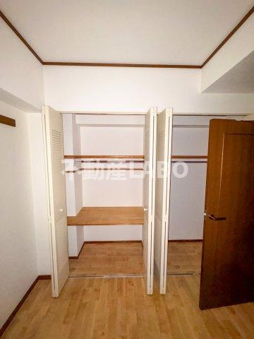 高見フローラルタウンイーストスクエア２７の収納