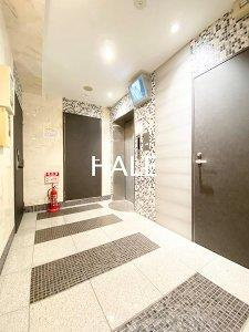 【ロビー】 | レキシントンスクエア駅南