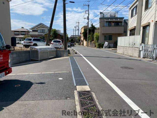 ホームズダイサンキューブの周辺
