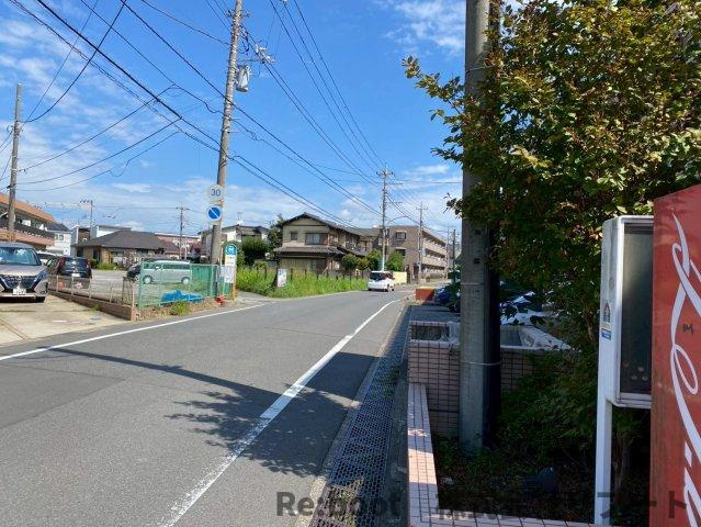 ホームズダイサンキューブの周辺
