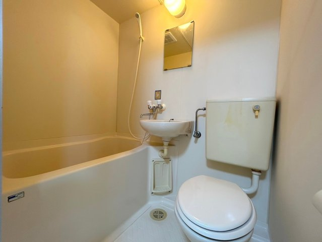 【浴室】 | マートンドーム | ※同タイプ、別部屋の写真です。現状優先になります。