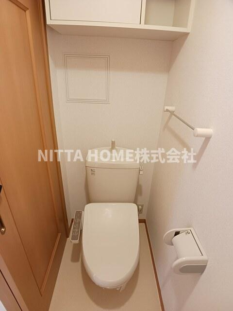 フラットワンＢのトイレ|温水洗浄付きのトイレになります＊