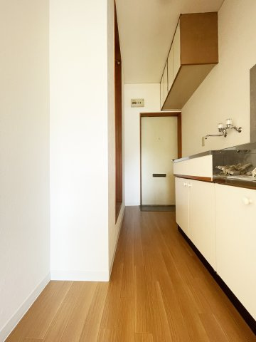 コーポAKUIの内装