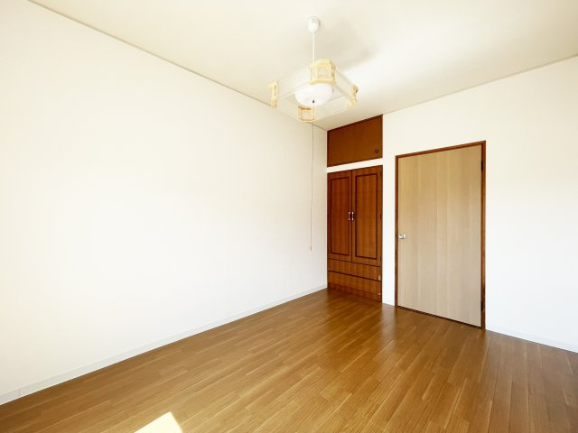 コーポAKUIの居間・リビング