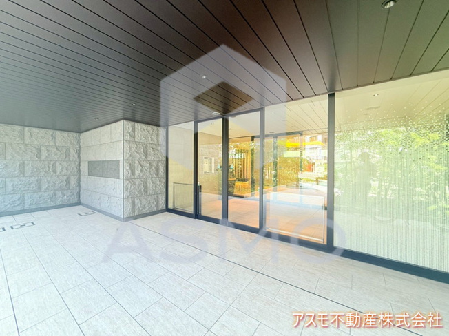 【エントランス】 | プレサンスロジェ新梅田