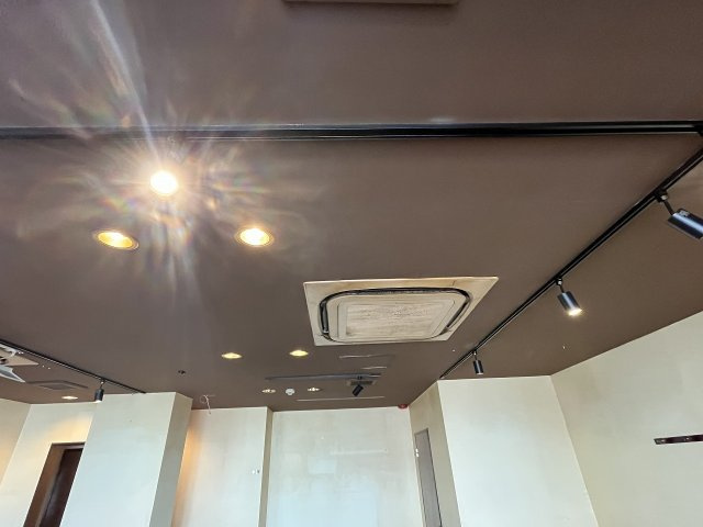 大阪市都島区都島中通１丁目の店舗一部の内装