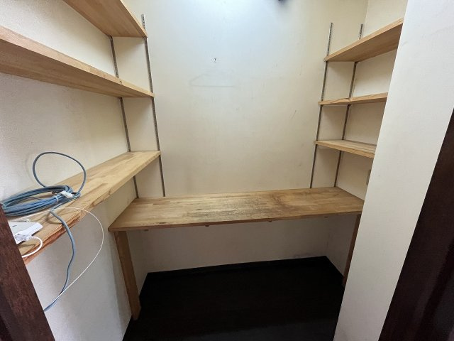 大阪市都島区都島中通１丁目の店舗一部の内装